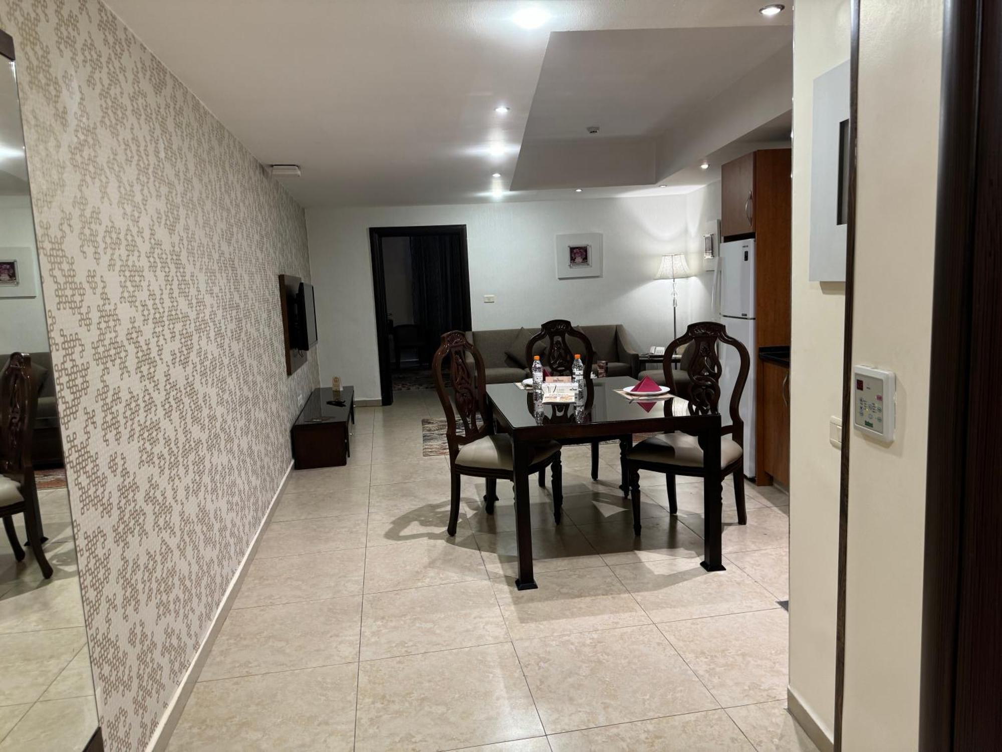 City Rose Hotel Suites Amman Esterno foto